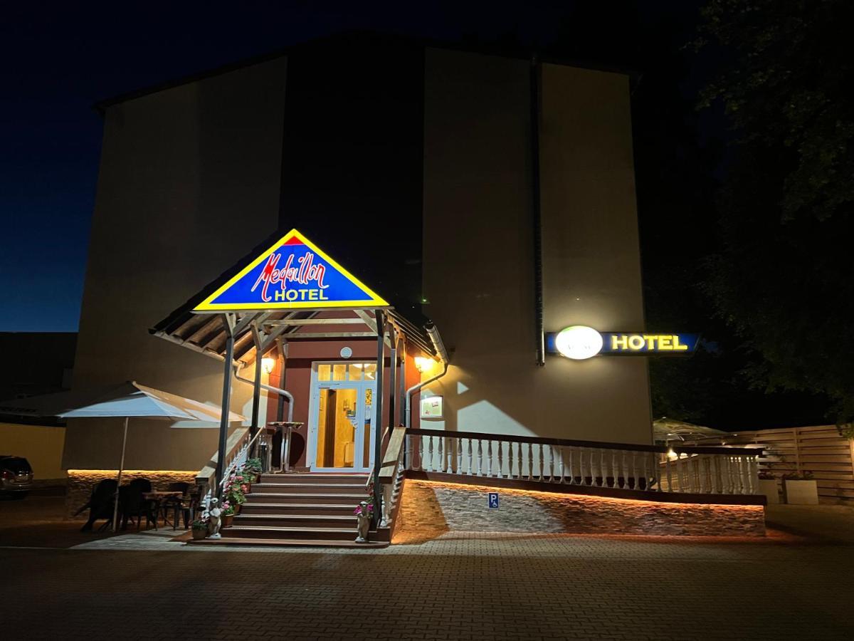 Hotel Medaillon ماغديبورغ المظهر الخارجي الصورة